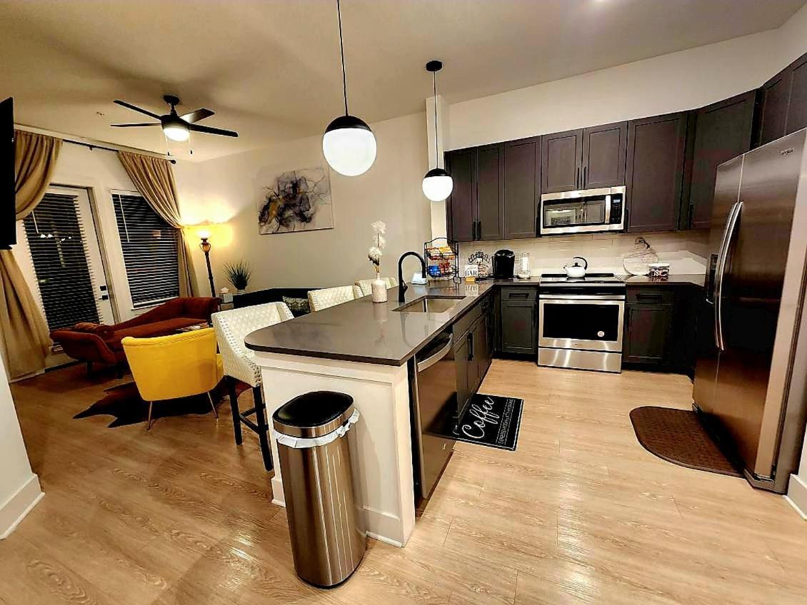 Luxury Oasis Bhm Apartment Birmingham Bagian luar foto
